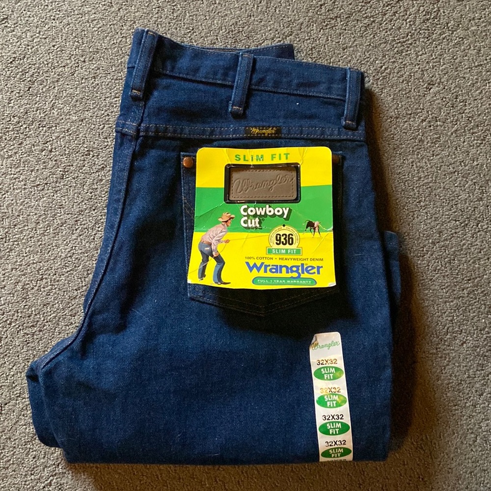Wrangler “cowboy cut” slim fit jeans